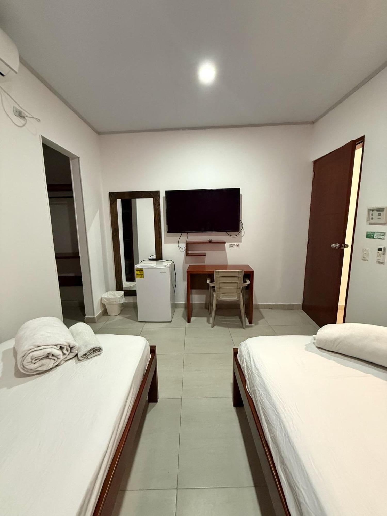 Apartahotel Caribe Diez Сан-Андрес Екстер'єр фото
